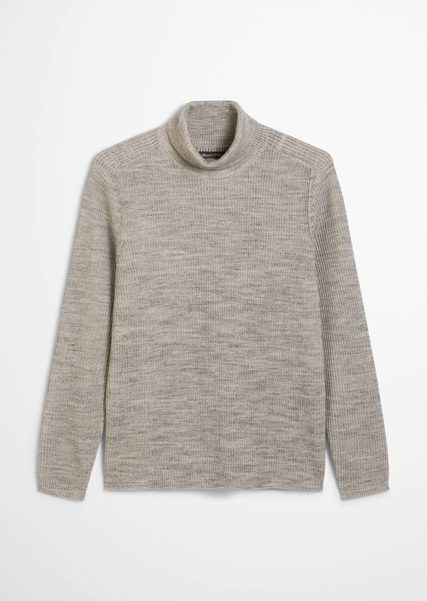 Regular turtleneck sweater made from a cotton/virgin wool blend