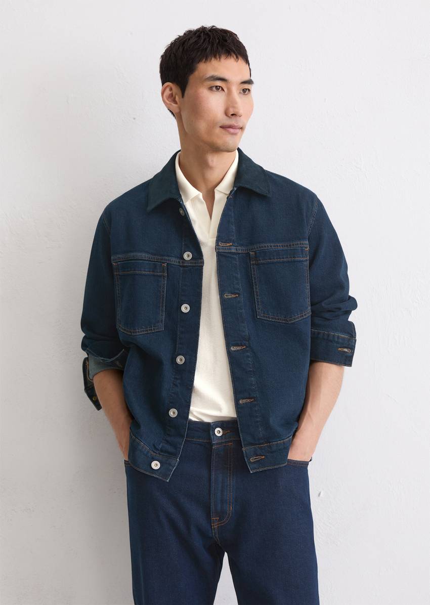 Regular denim jacket with casual corduroy collar