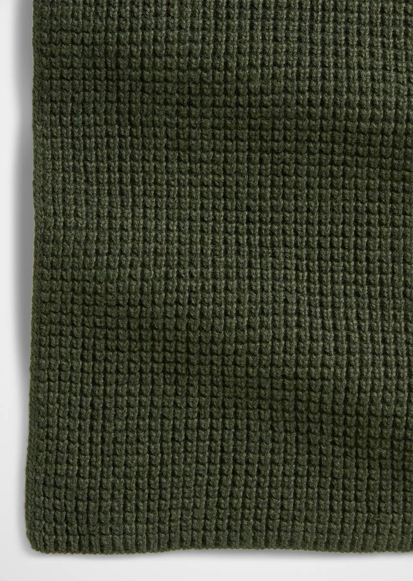 Scarf made from a soft cotton/virgin wool blend