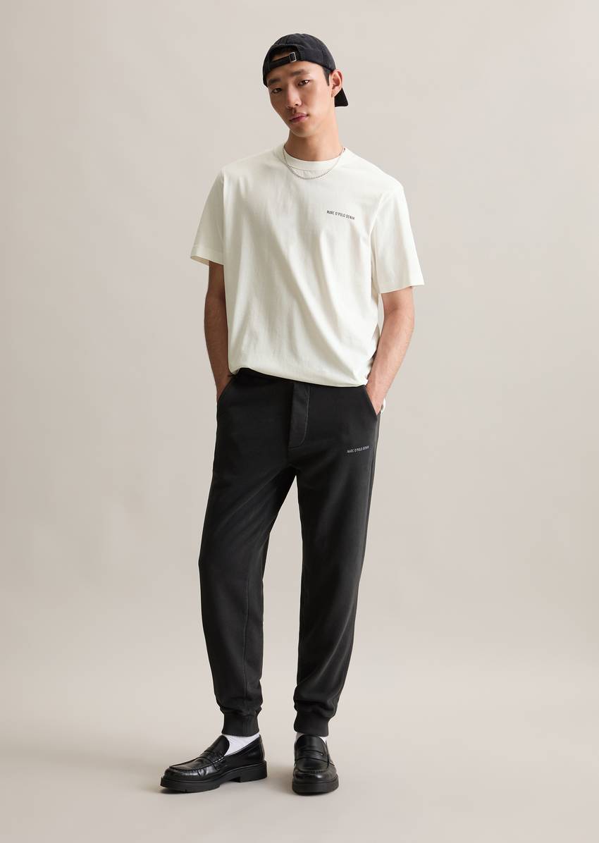 Relaxed T-shirt with large photo print on the back