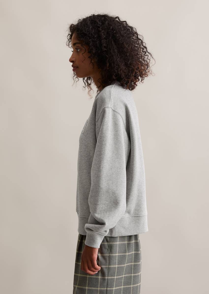 Relaxed sweatshirt made from washed organic cotton