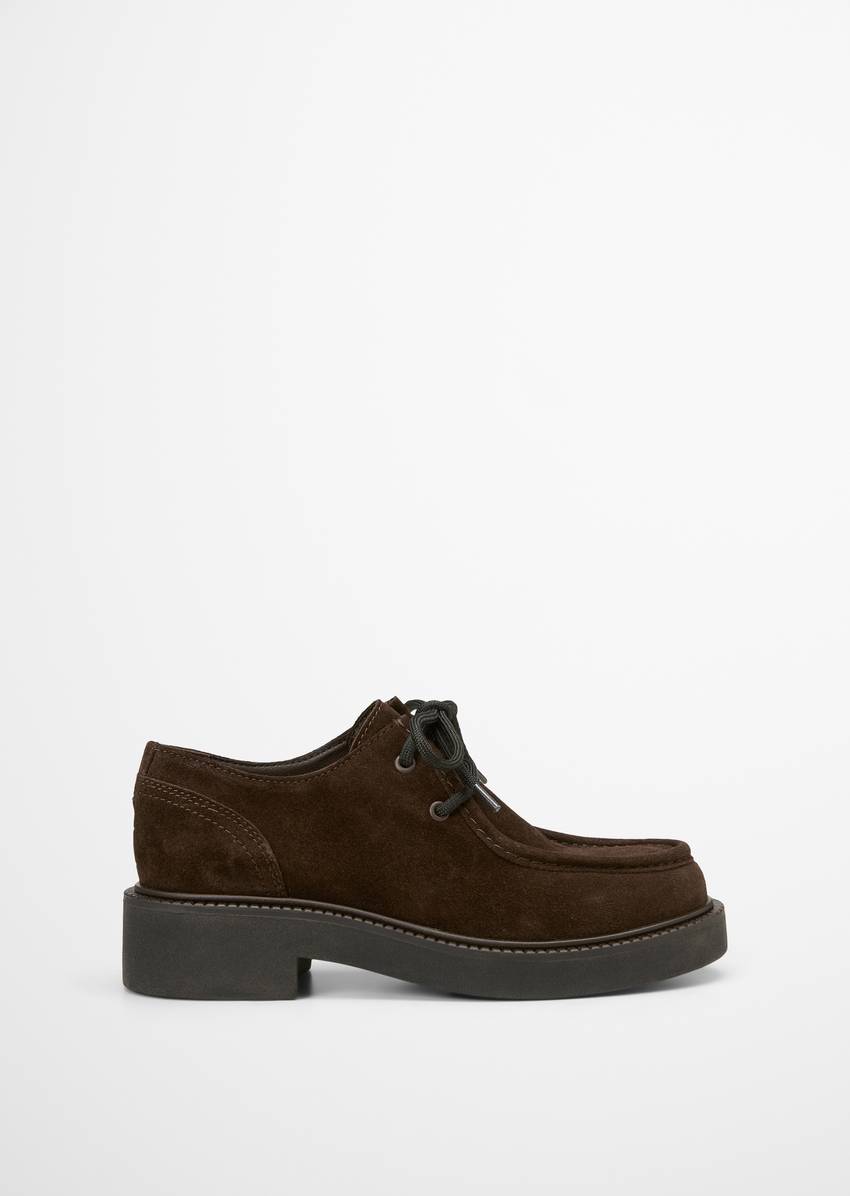 Derby lace-up made from soft suede