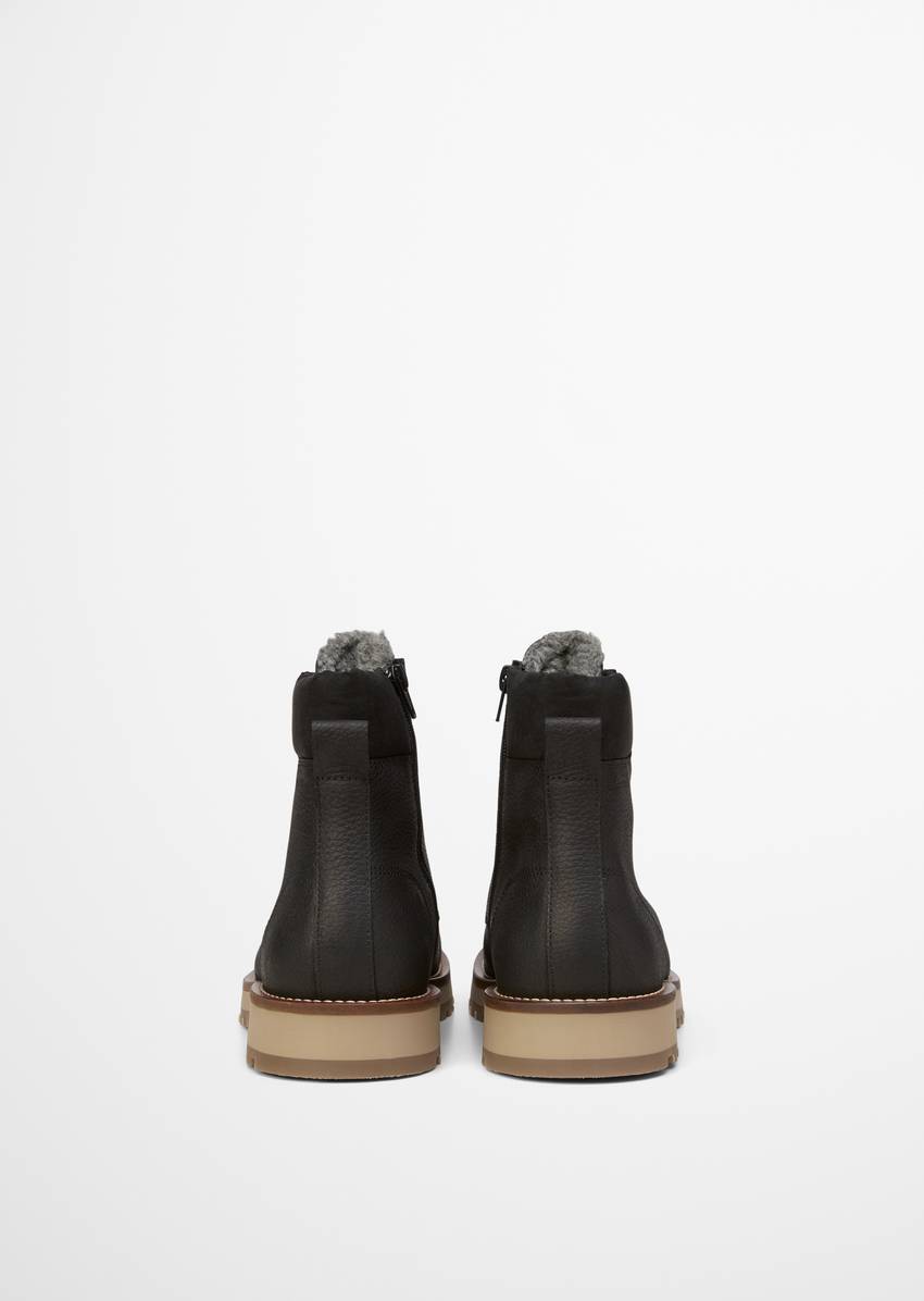 Lace-up boots model Jack with inside zipper