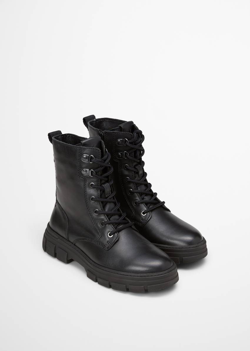 Lace-up boots model Josy with inside zipper