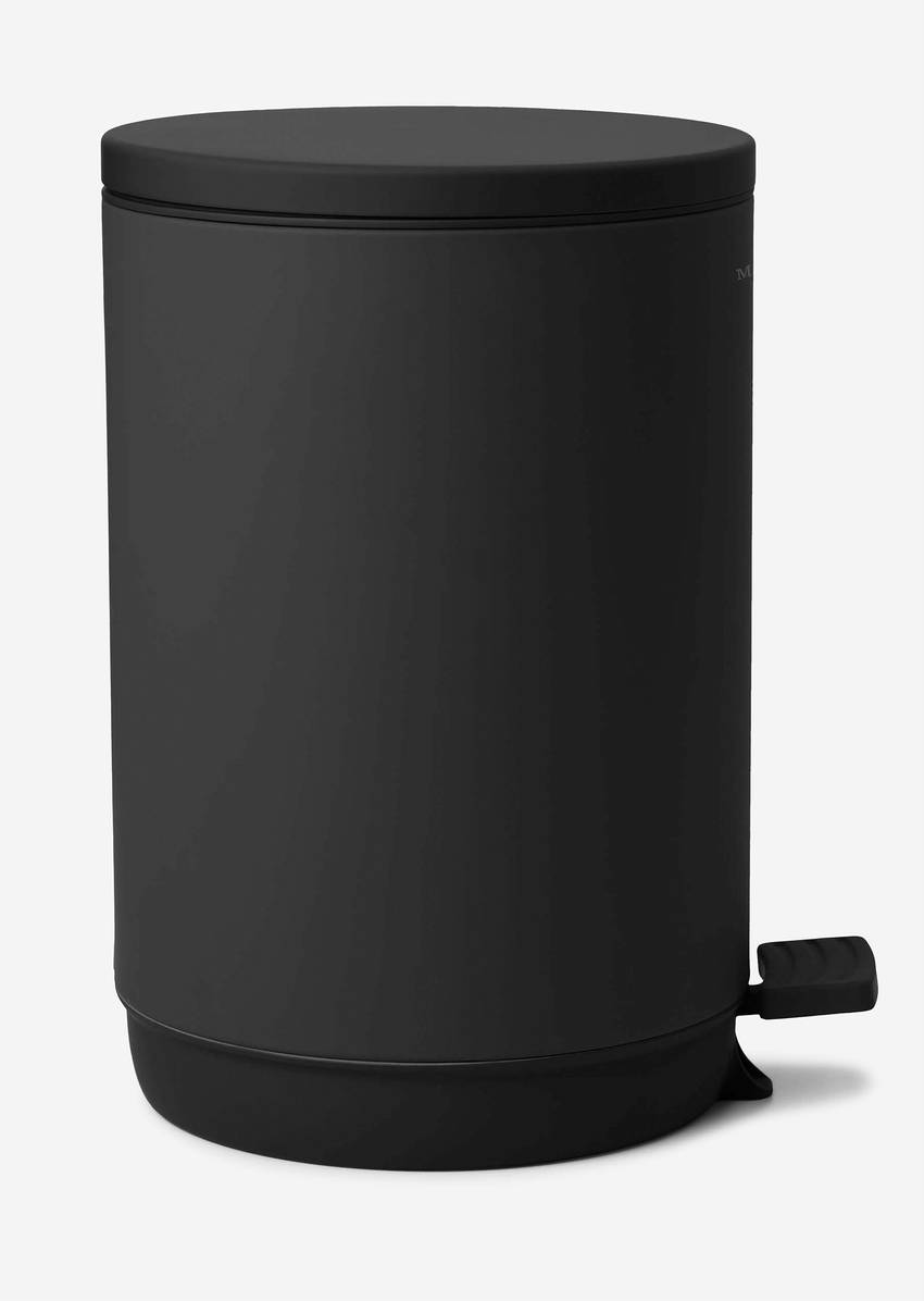 Pedal bin model The Curve with soft touch surface