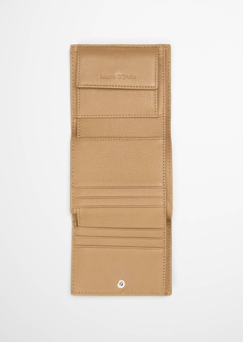 Combination wallet made from grained cowhide