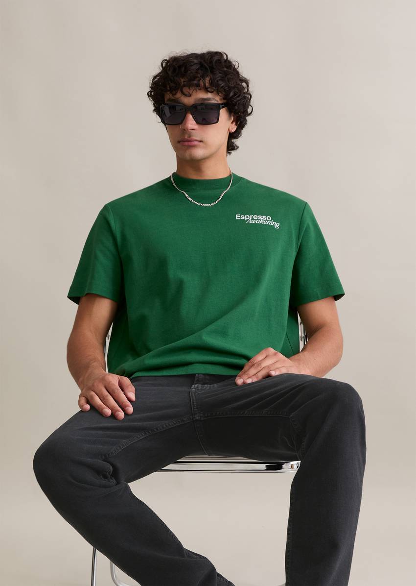 Relaxed T-shirt with casual back print