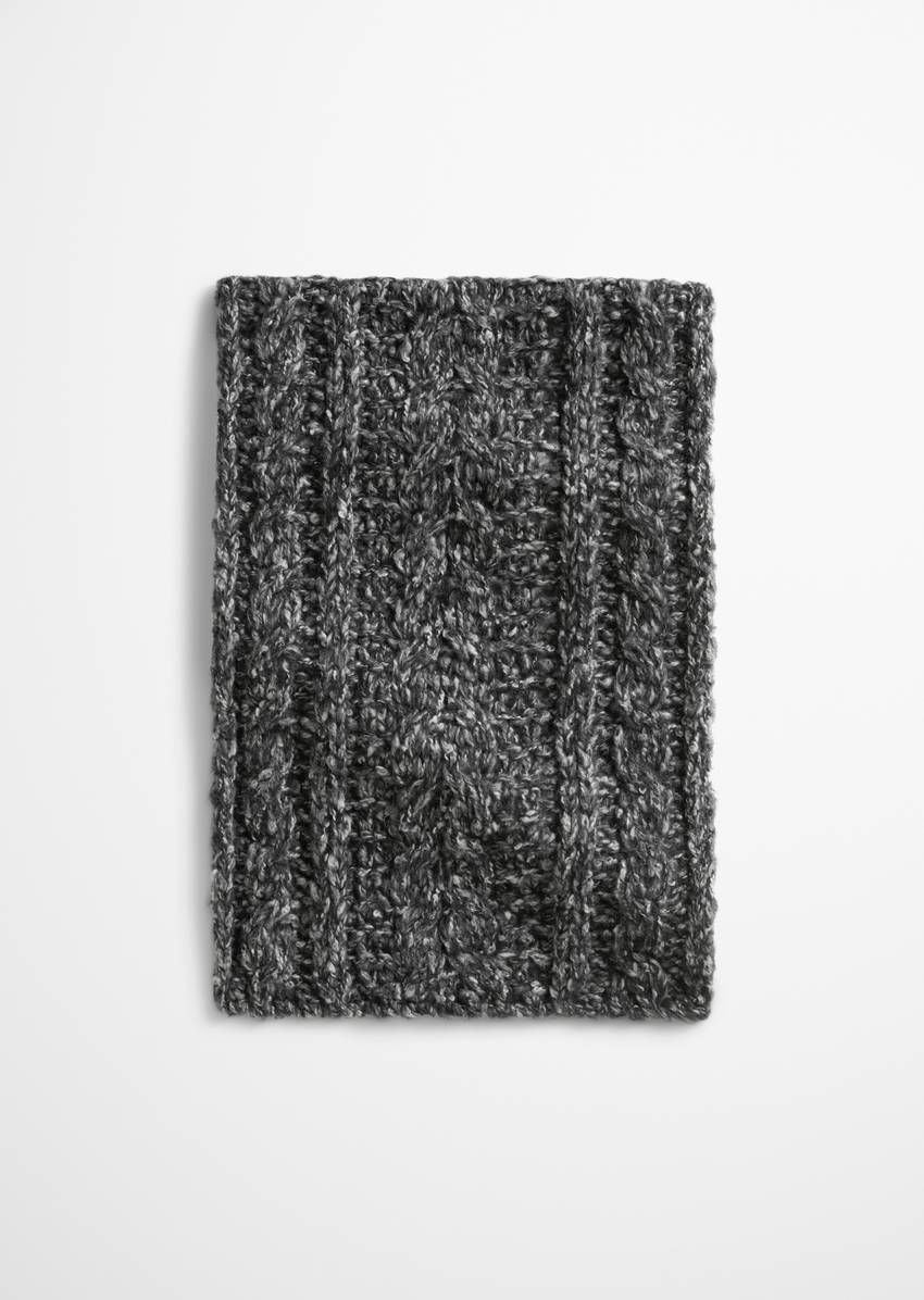 Scarf made from alpaca wool mix