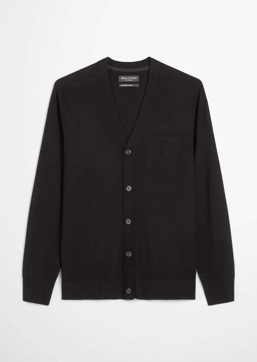 Regular cardigan made from soft merino wool