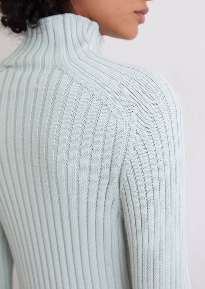 Turtleneck sweater slim made from heavy weight cotton