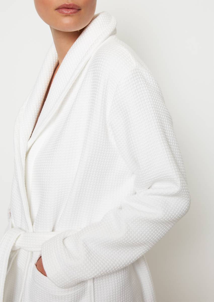 Premium ladies bathrobe with waffle piqué and terry inside