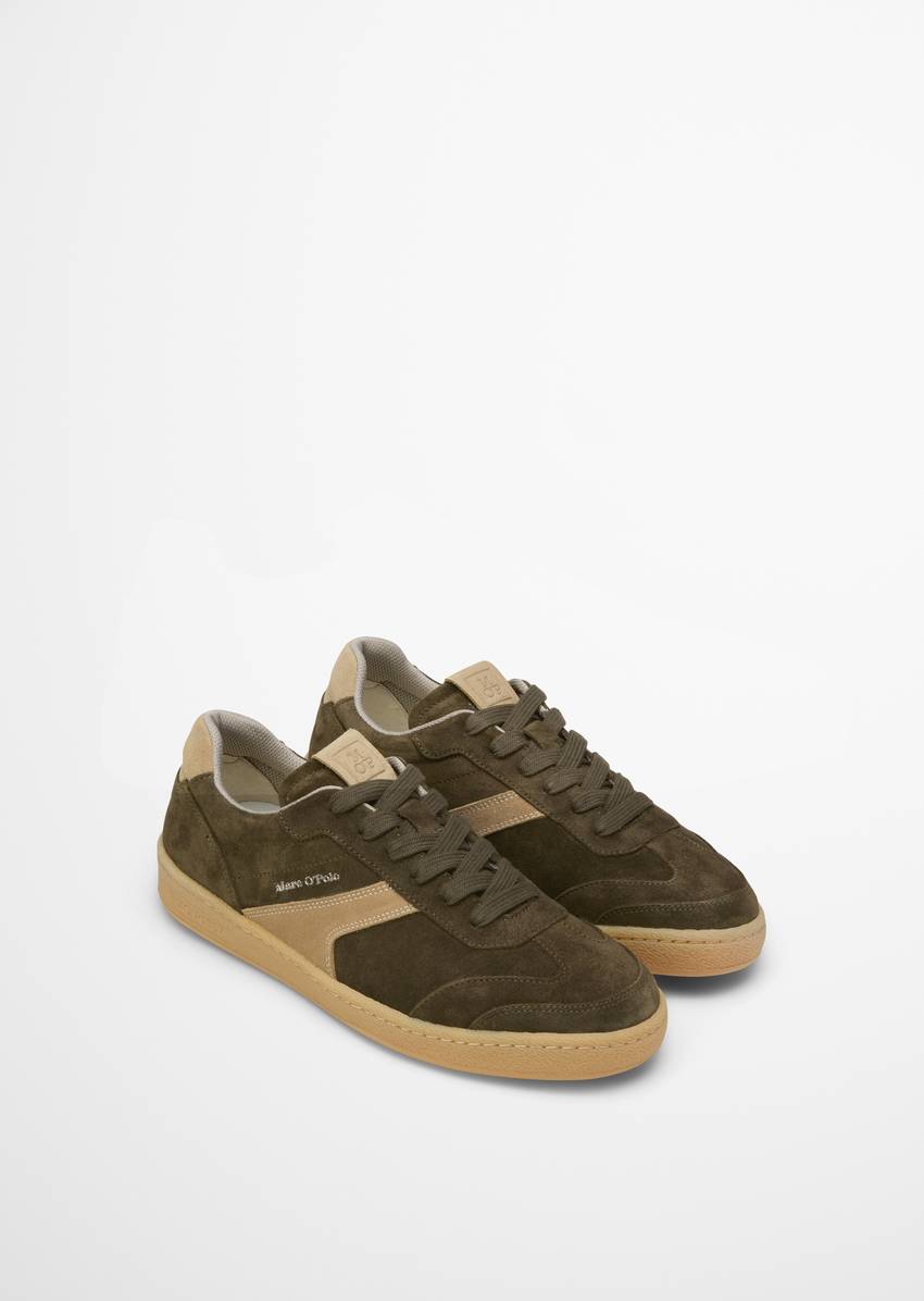 Court sneaker made from soft suede