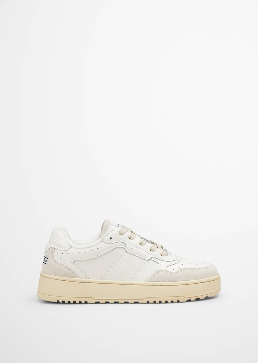 Sneaker made from high-quality cowhide