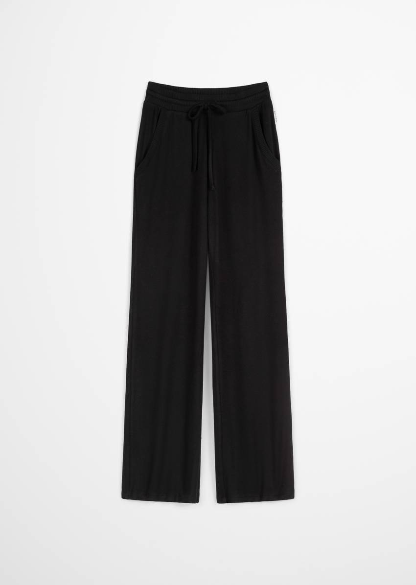 Lounge pants Made from a soft TENCEL™ modal blend