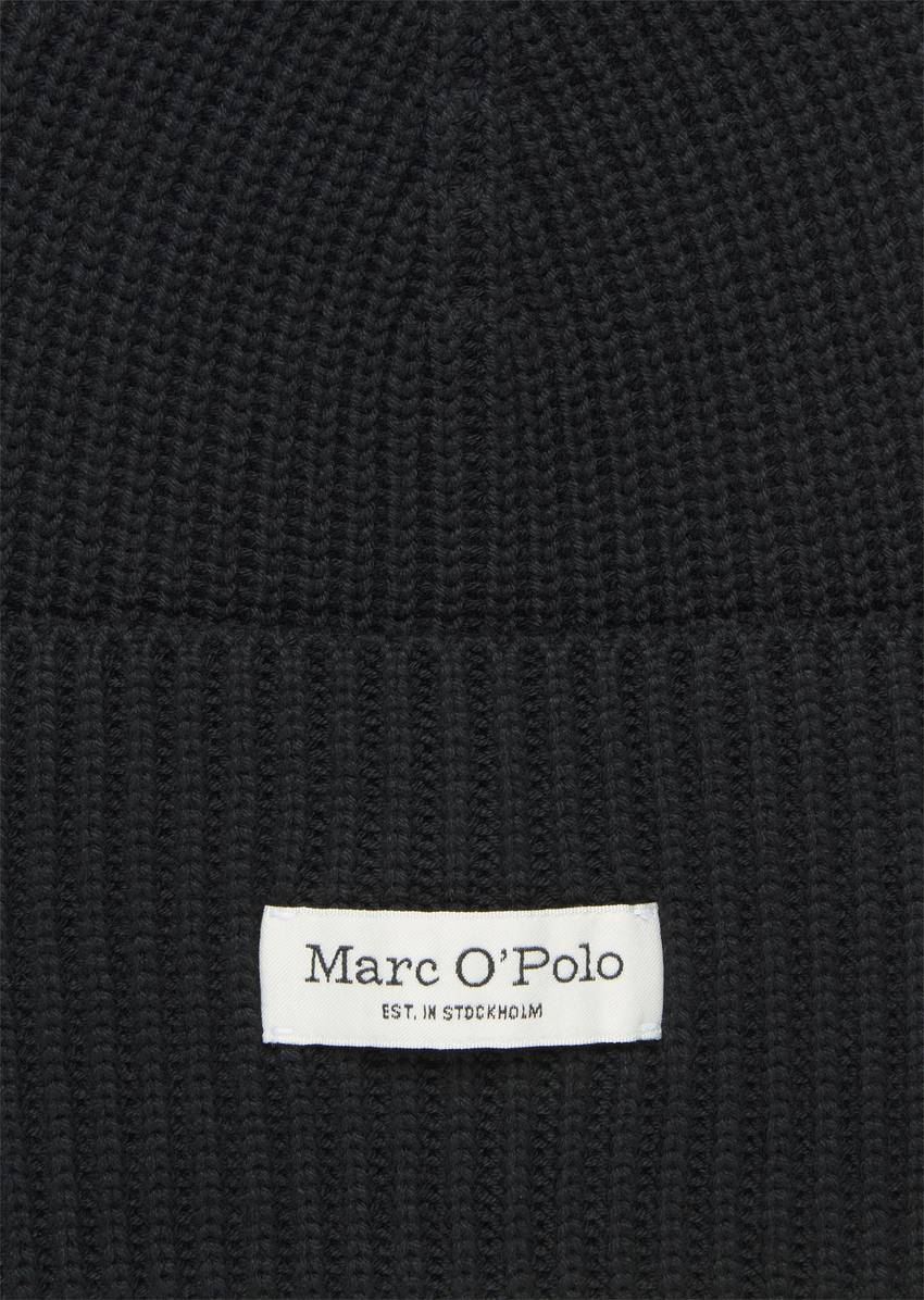 DfC knitted hat made from organic cotton