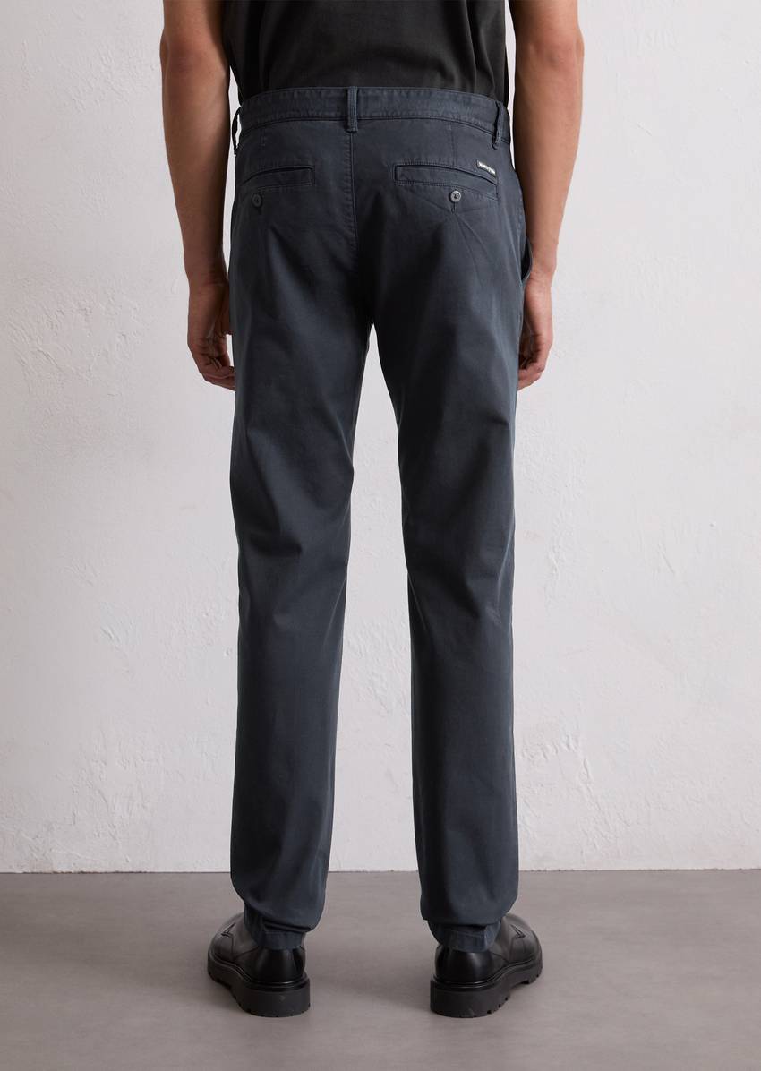 Chino model Stig shaped made from an organic cotton blend