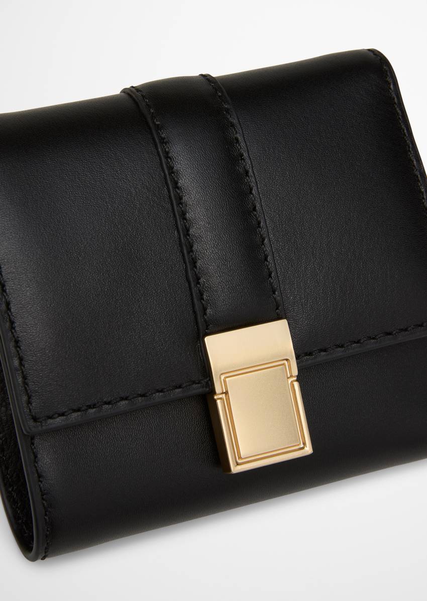 Combination wallet small made from fine lambskin