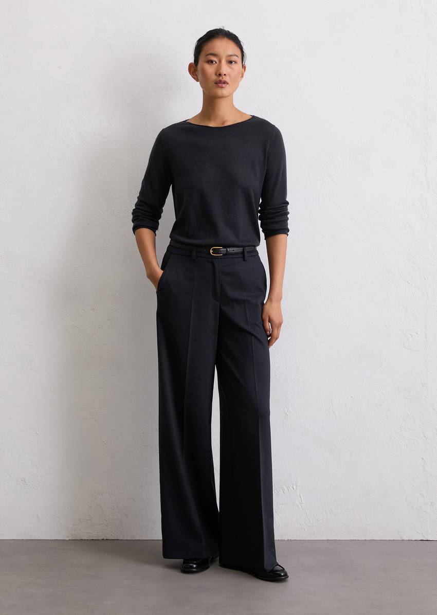 Knitted sweater slim made from soft merino wool