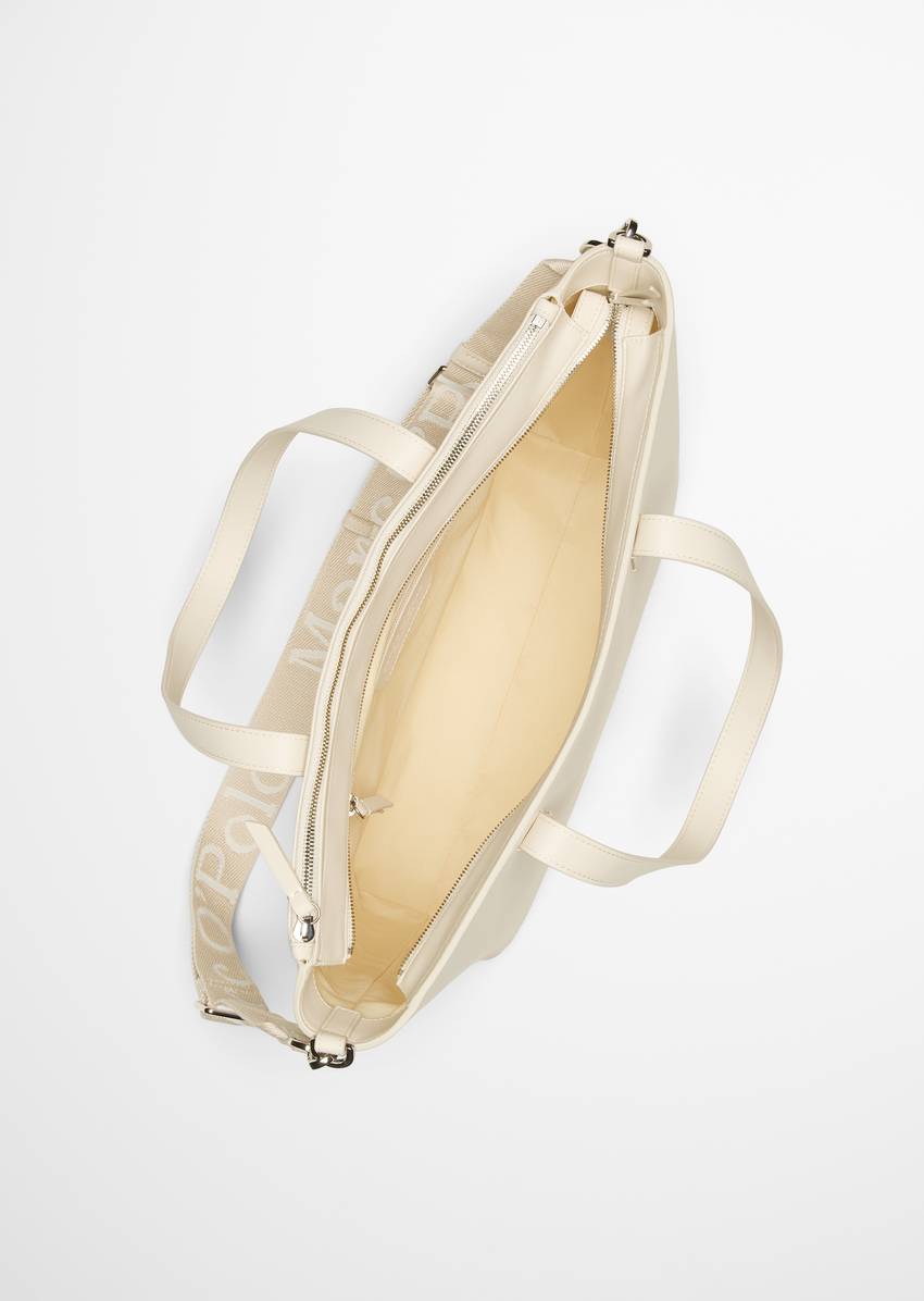 Shopper medium made from a leather alternative made from recycled polyester