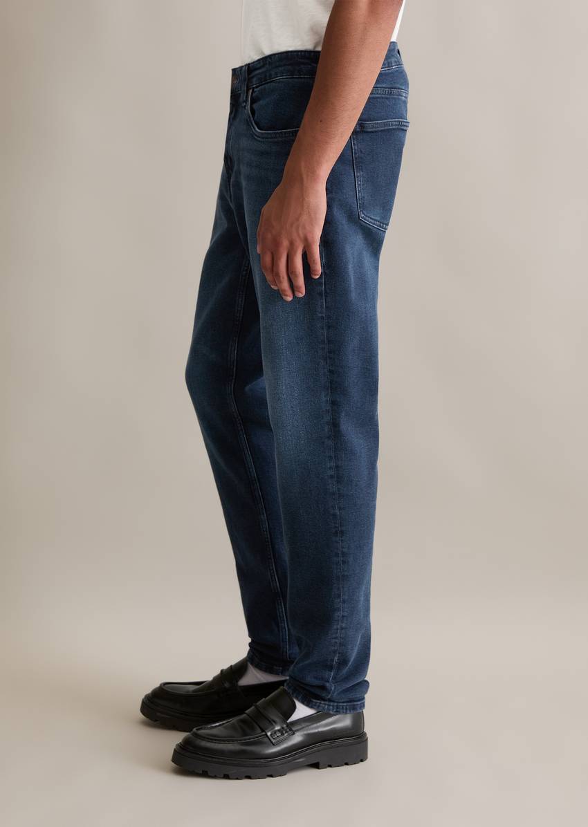 Jeans model Aric shaped made from an organic cotton blend
