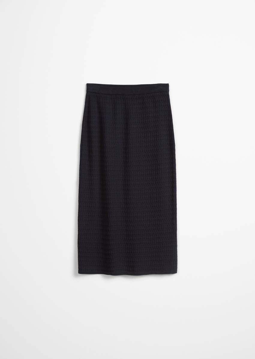 Regular knit skirt made from soft cotton yarn