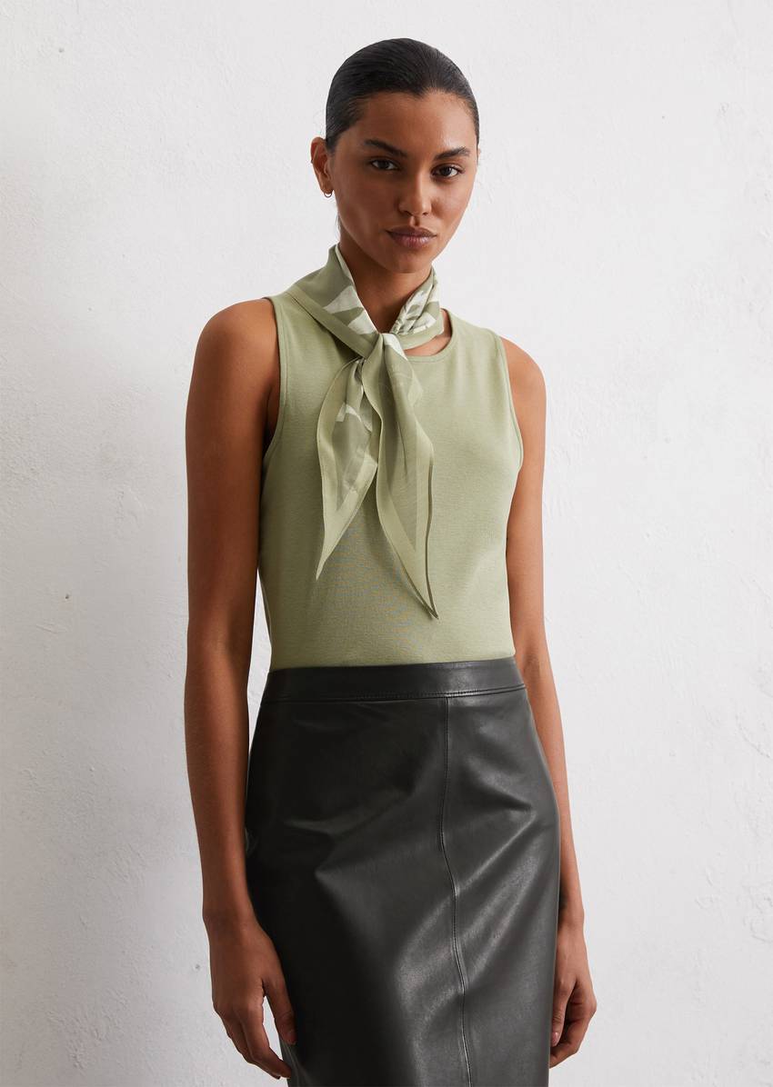 Top slim with TENCEL™ Lyocell