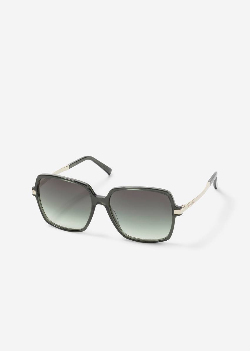 Women's sunglasses made from lightweight acetate