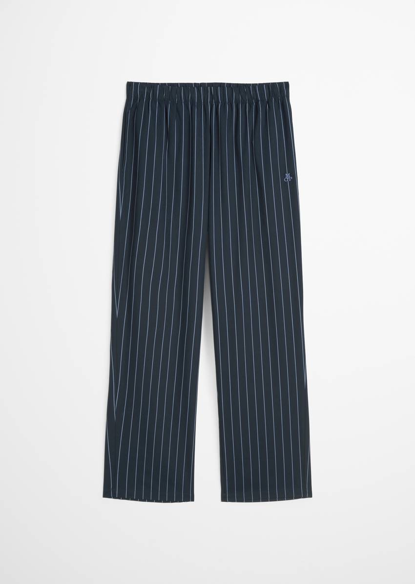 Lounge pants made from pure organic cotton