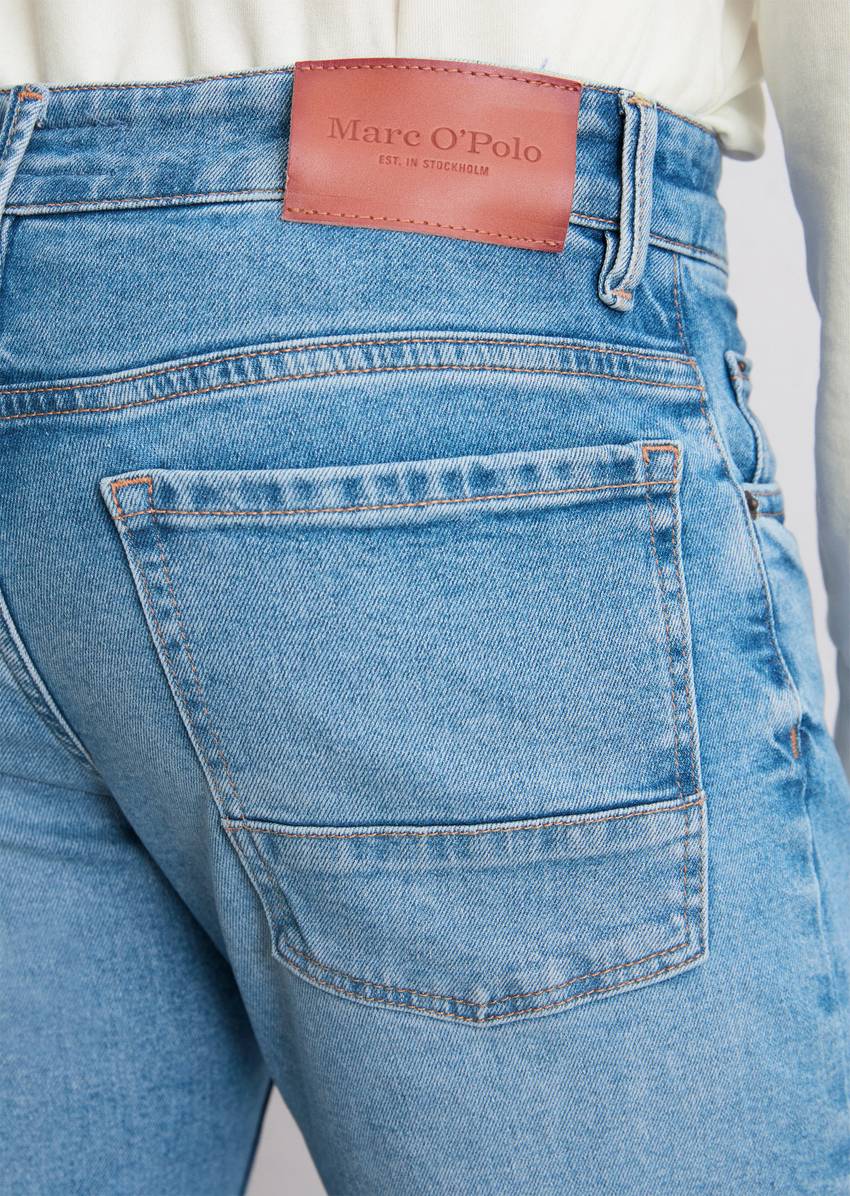 Jeans model Sjöbo shaped made from an organic cotton blend