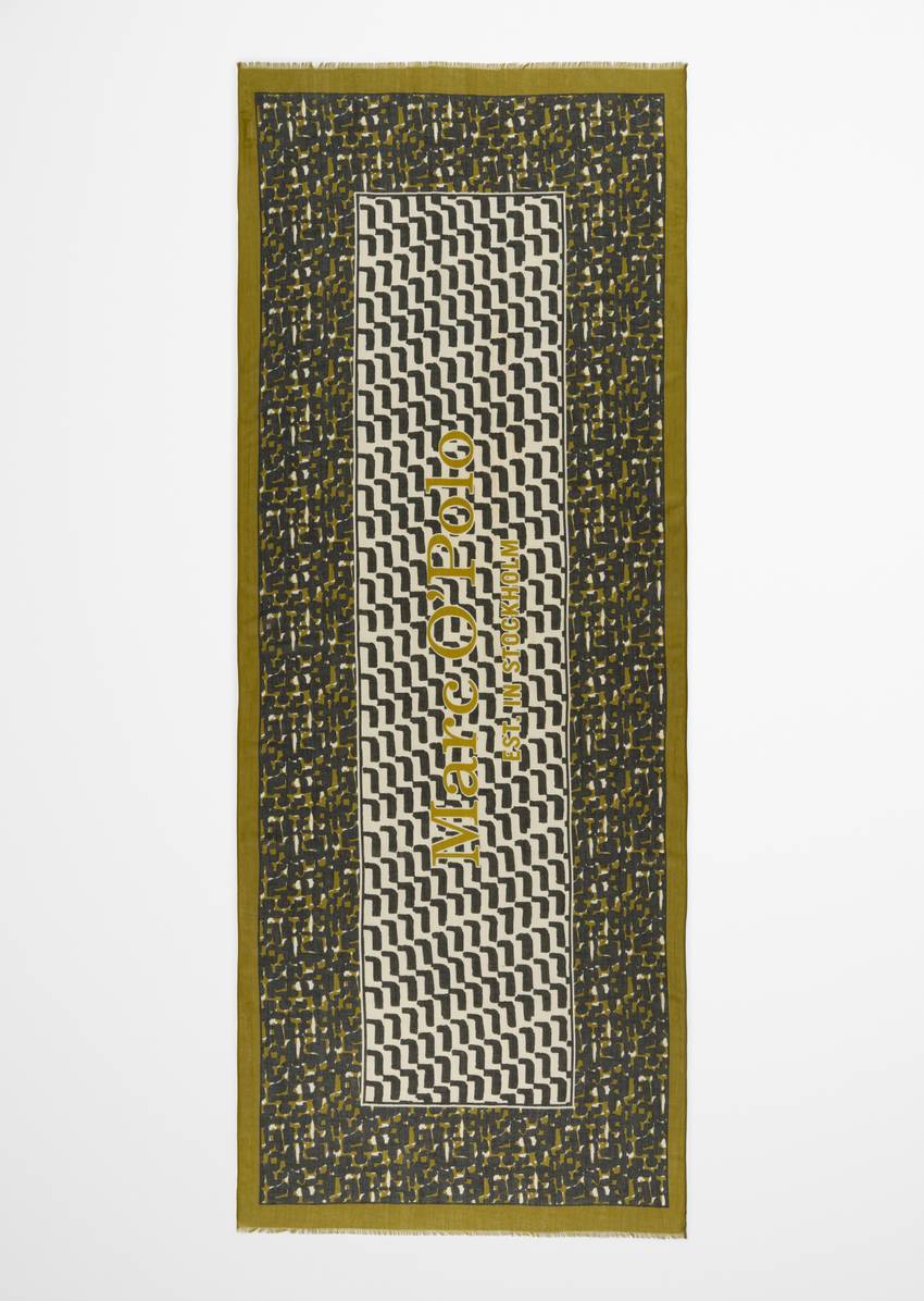 Scarf with all-over print with TENCEL™ Lyocell