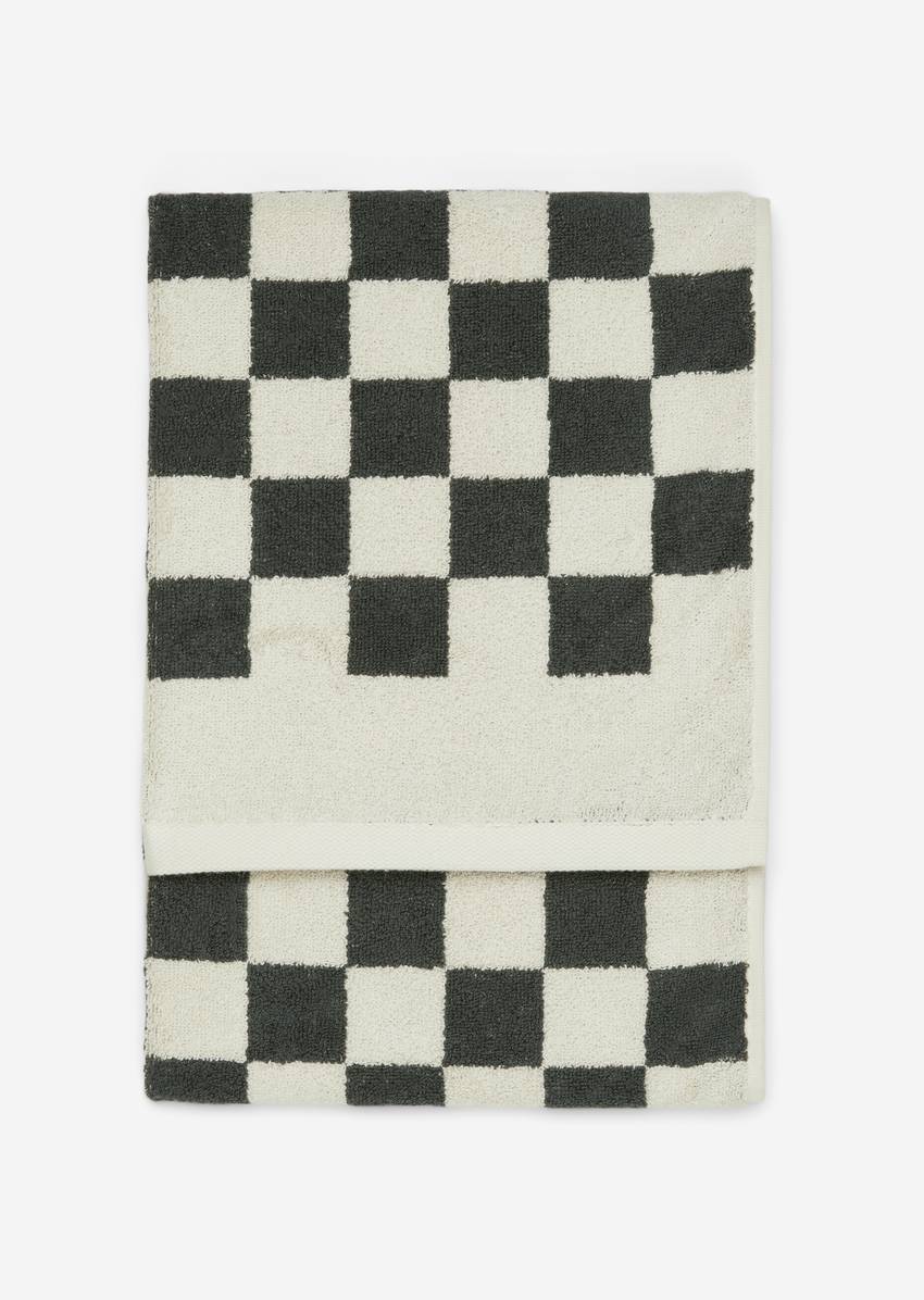 Towel Model Checker with jacquard check pattern