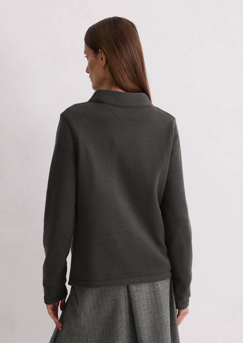 Knitted sweater slim made from organic cotton