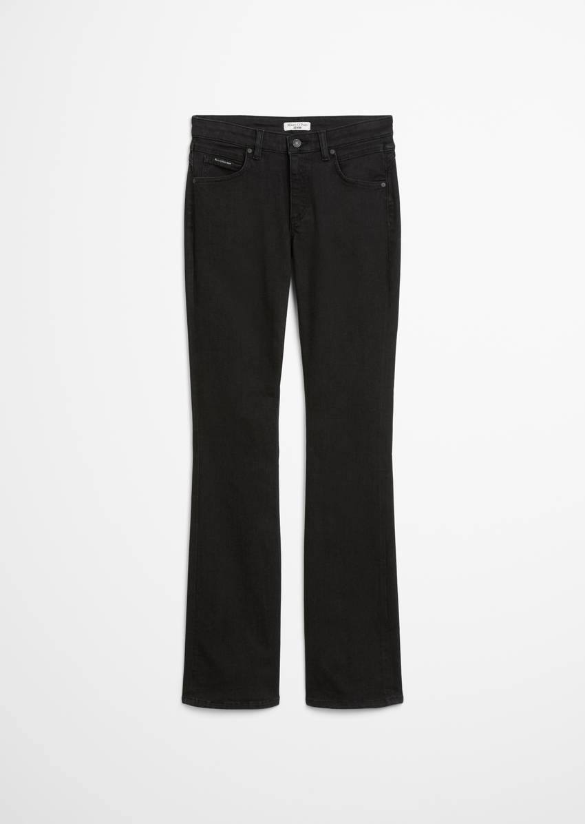 Jeans model Nella bootcut made from a super-stretchy organic cotton blend