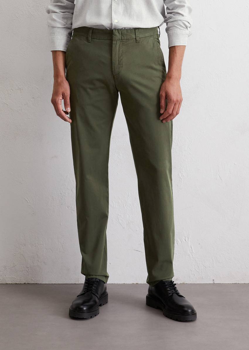 Chino model Osby tapered made from an organic cotton blend