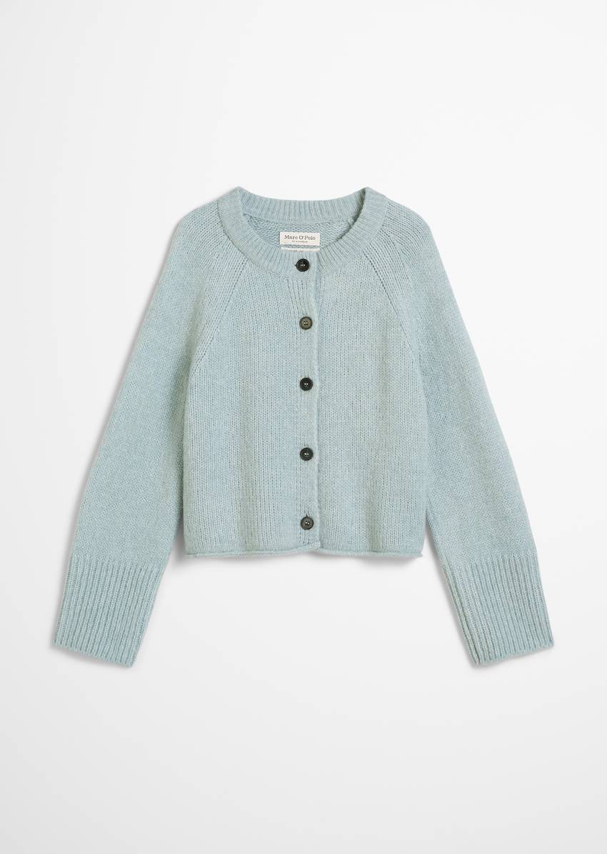 Cardigan loose made from a soft virgin wool blend