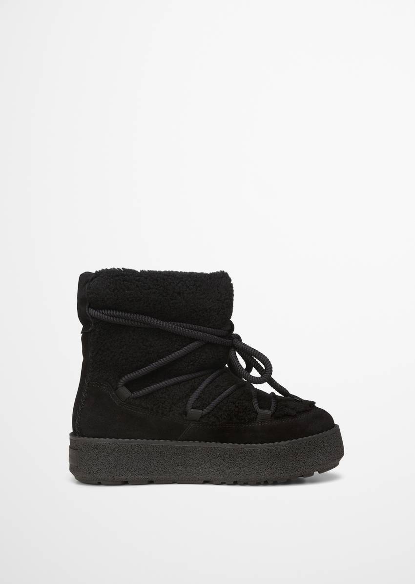 Winter boots model Pia with fluffy warm lining