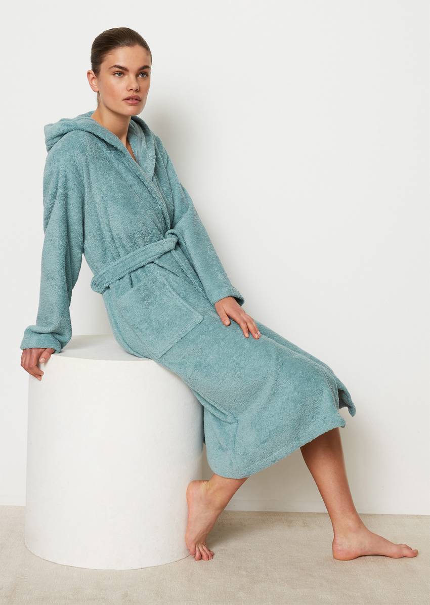 Ladies' bathrobe model Timeless With hood