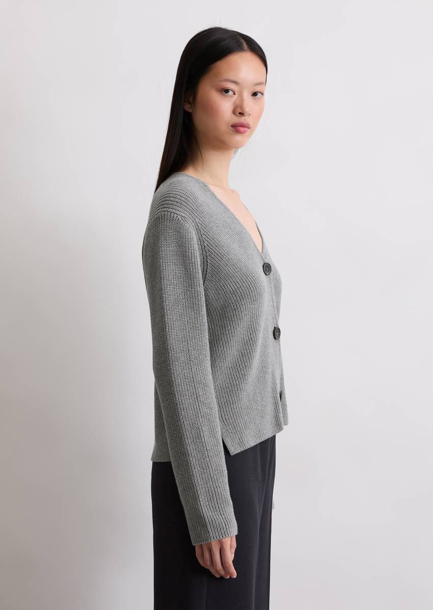 V-neck cardigan relaxed made from heavyweight organic cotton