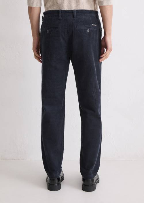 Corduroy trousers model Osby pleats tapered made from pure organic cotton
