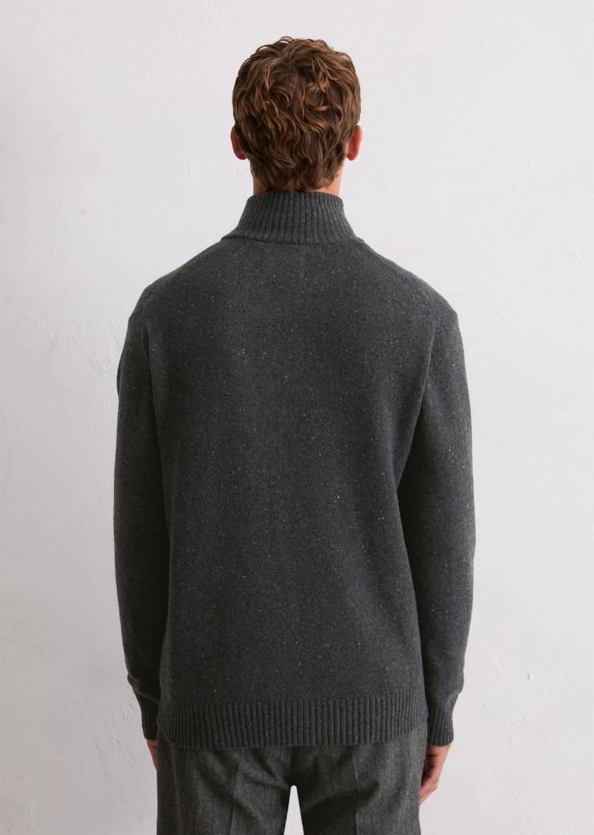 Troyer regular made from speckled tweed yarn