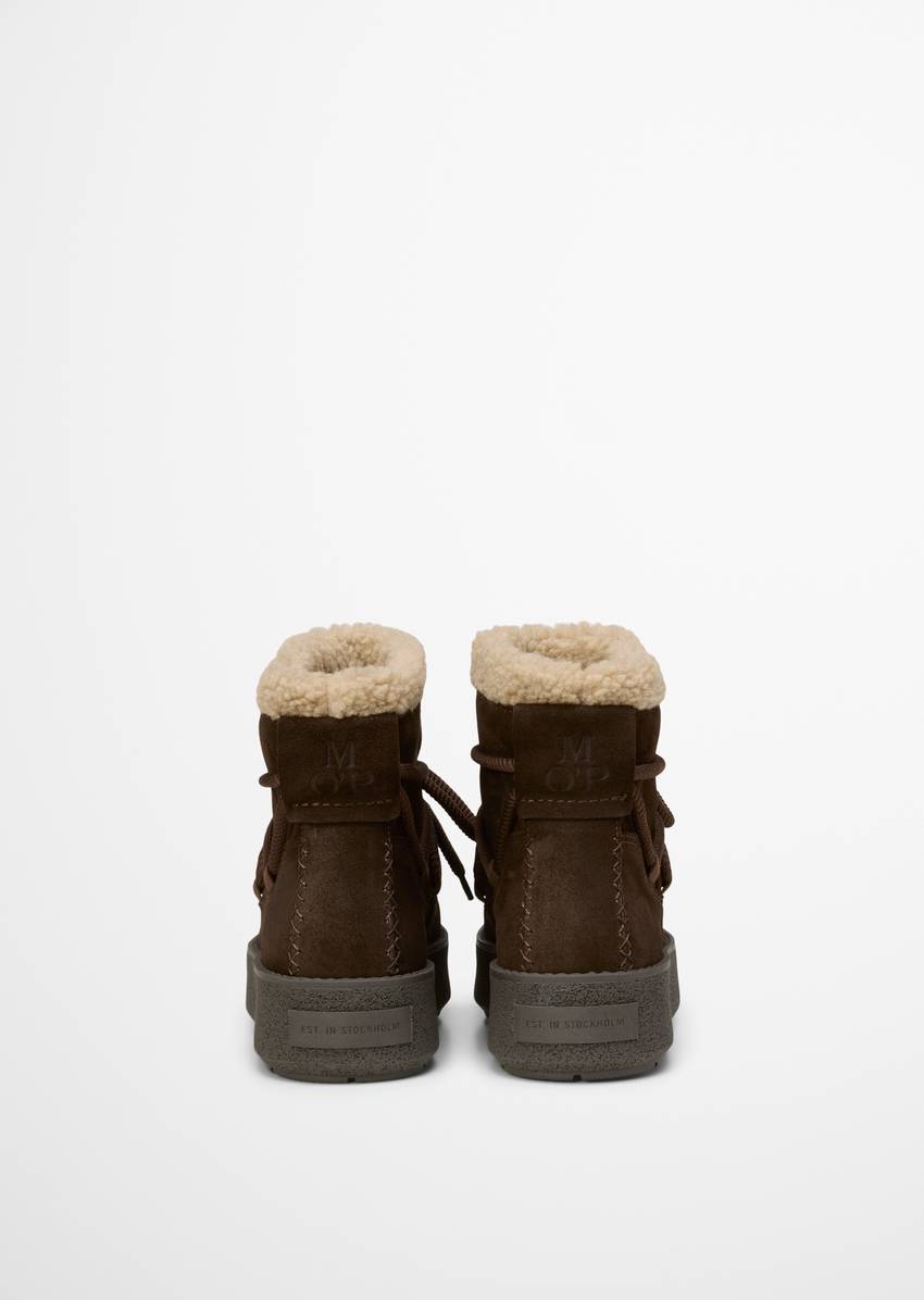 Winter boots model Pia with fluffy warm lining