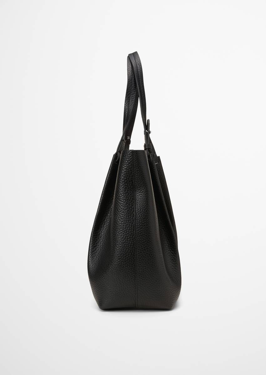 Shopper medium made from grained cowhide