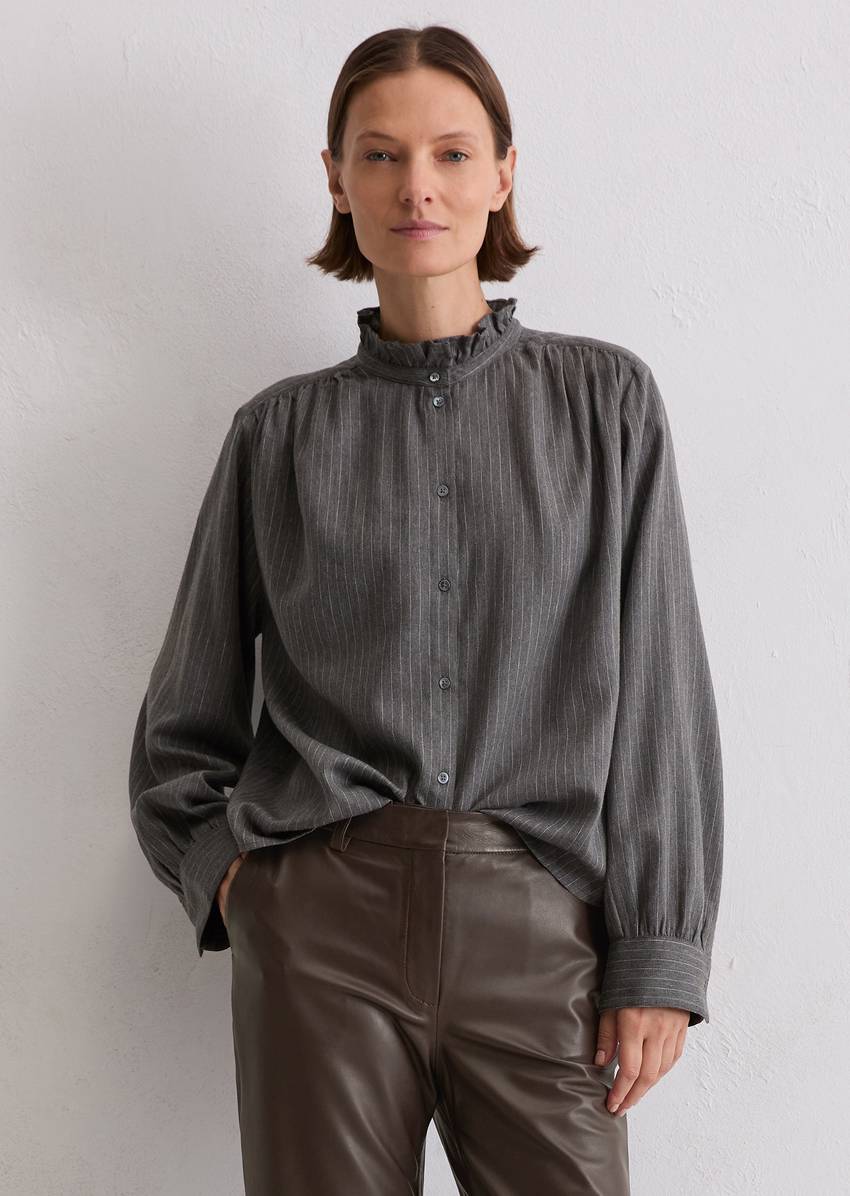 Regular pinstripe blouse made from cotton satin
