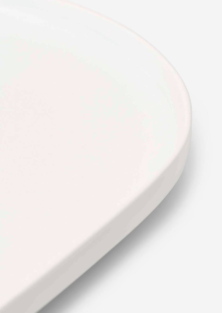 Model Moments serving platter from porcelain