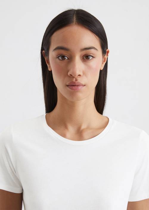 Round neck T-shirt, regular fit made from organic cotton singe jersey