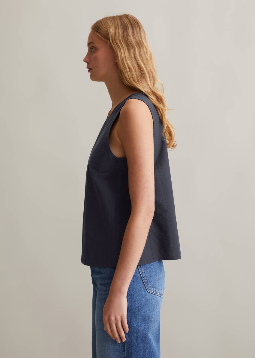 Regular cropped blouse top made from an organic cotton mix