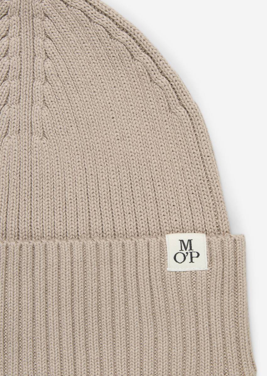 DfC cap made from pure organic cotton