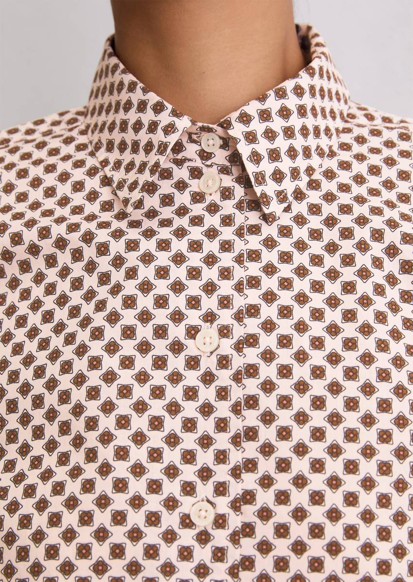 A-shape blouse made from papertouch poplin