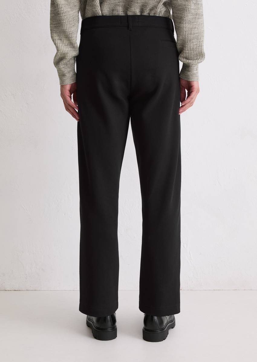 Relaxed jersey pants made from a stretchy organic cotton blend