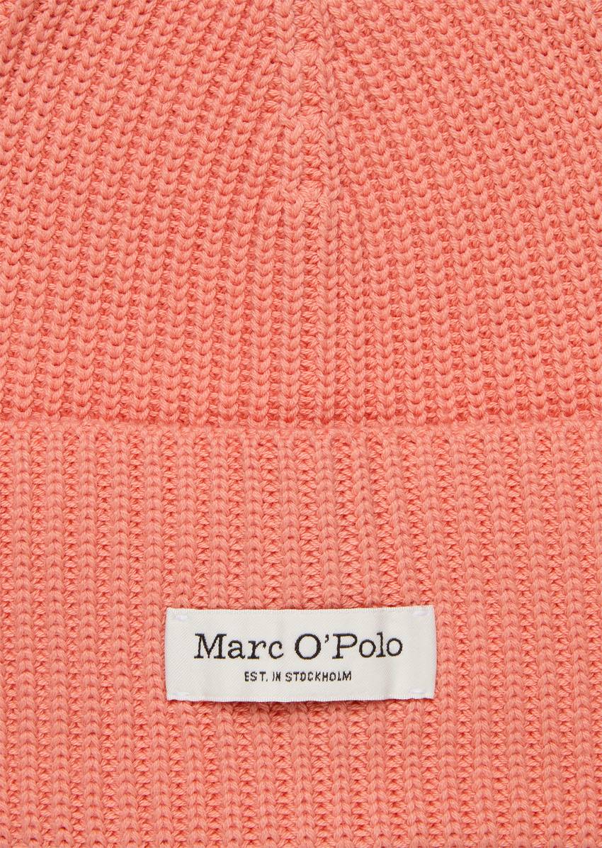 DfC knitted hat made from organic cotton